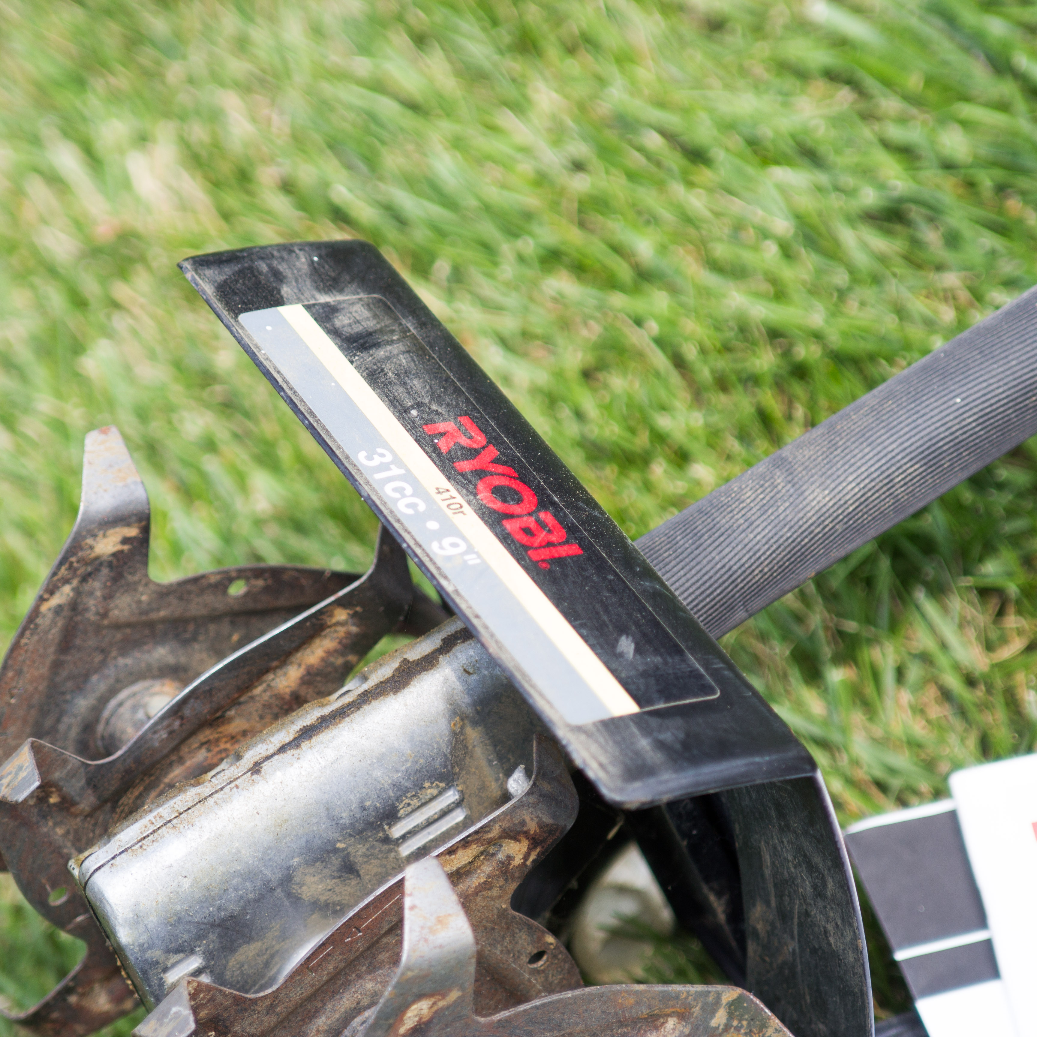 Ryobi 410r 2Cycle Gas Cultivator EBTH