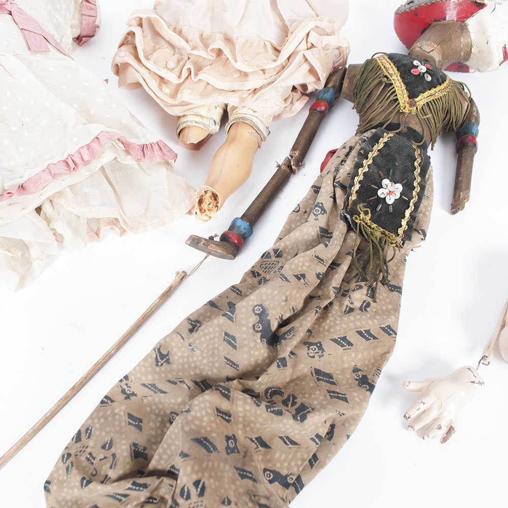 Collection of Vintage Doll Parts EBTH