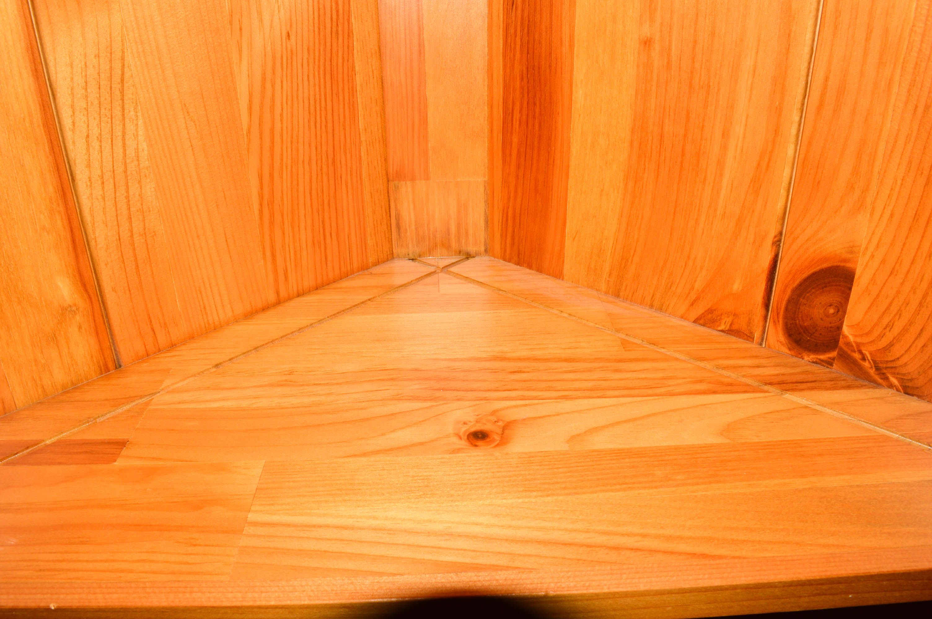 Oak Veneer Corner EBTH