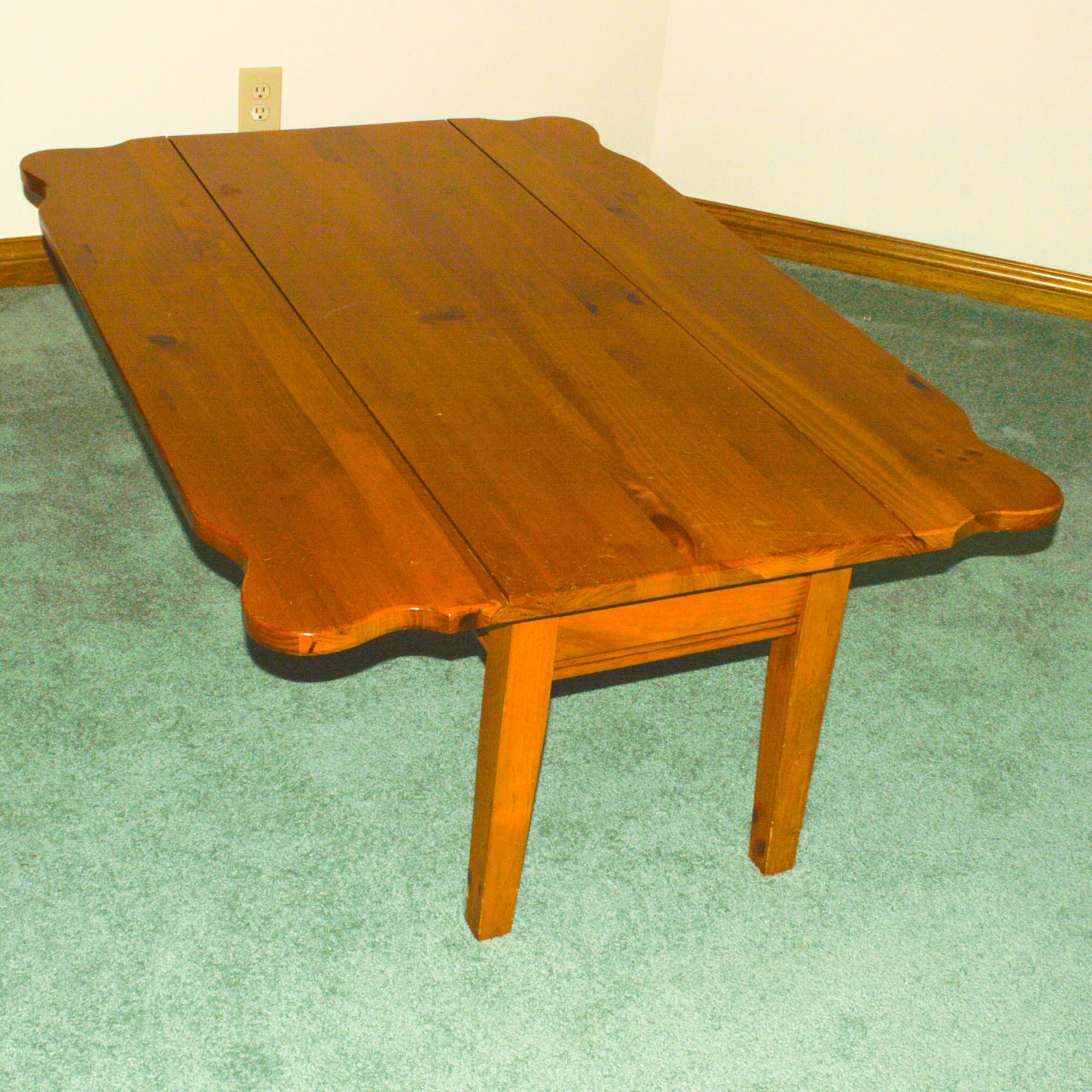 Maple Drop Leaf Coffee Table EBTH