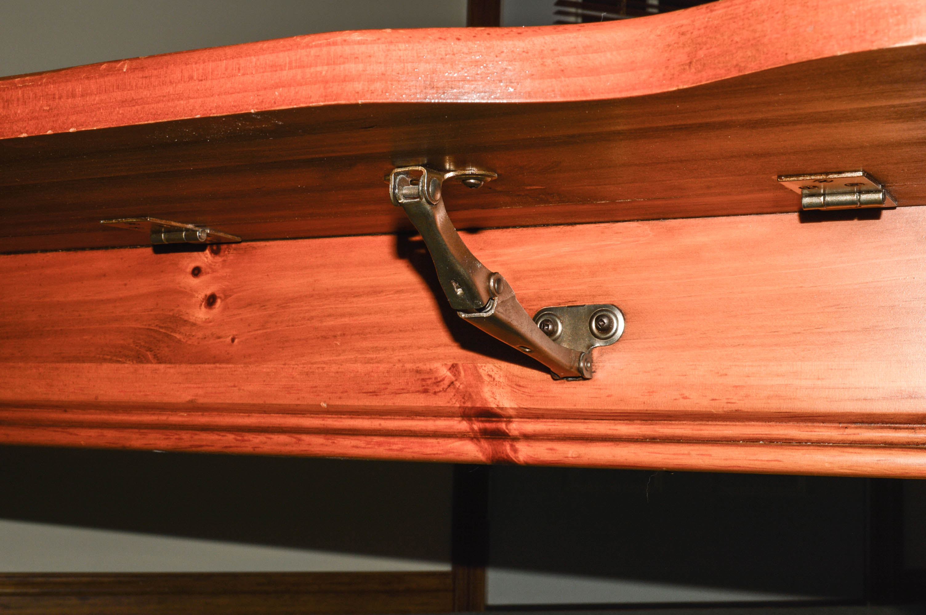 Maple Drop Leaf Coffee Table EBTH