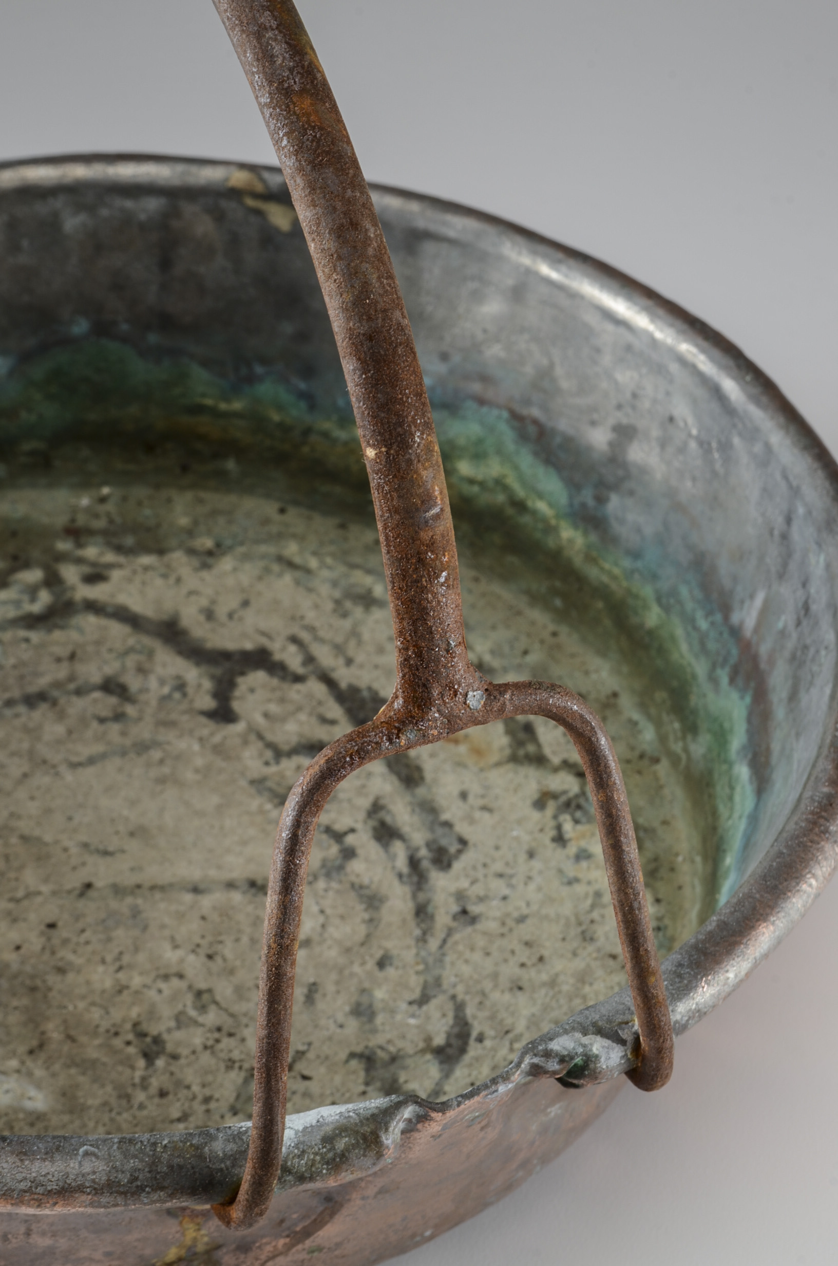Pairing of Vintage Copper Pails | EBTH
