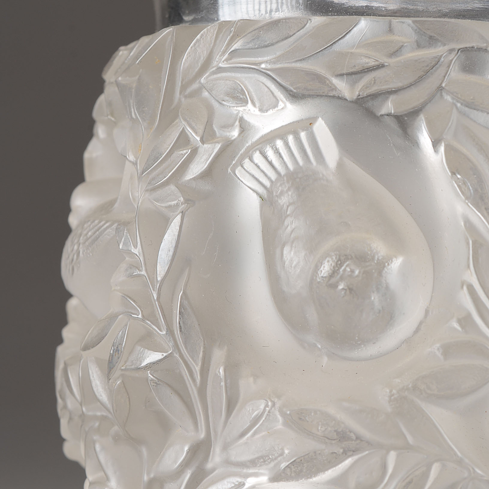 Lalique Crystal "Love Birds" Vase EBTH