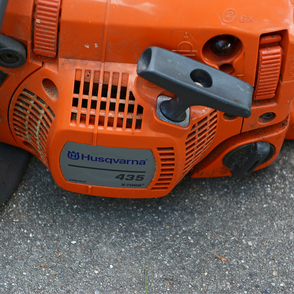 Husqvarna 435 Chain Saw EBTH