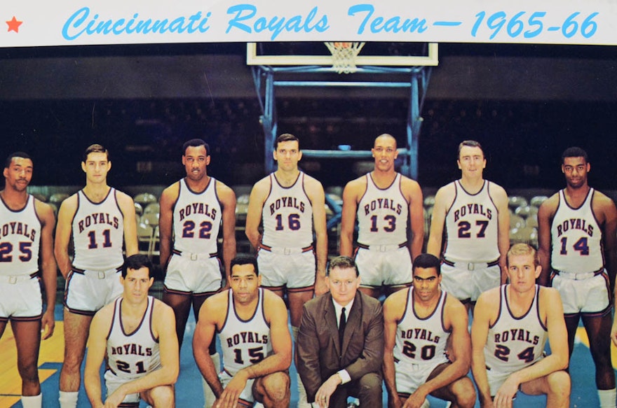 19651966 Cincinnati Royals Team Photo EBTH