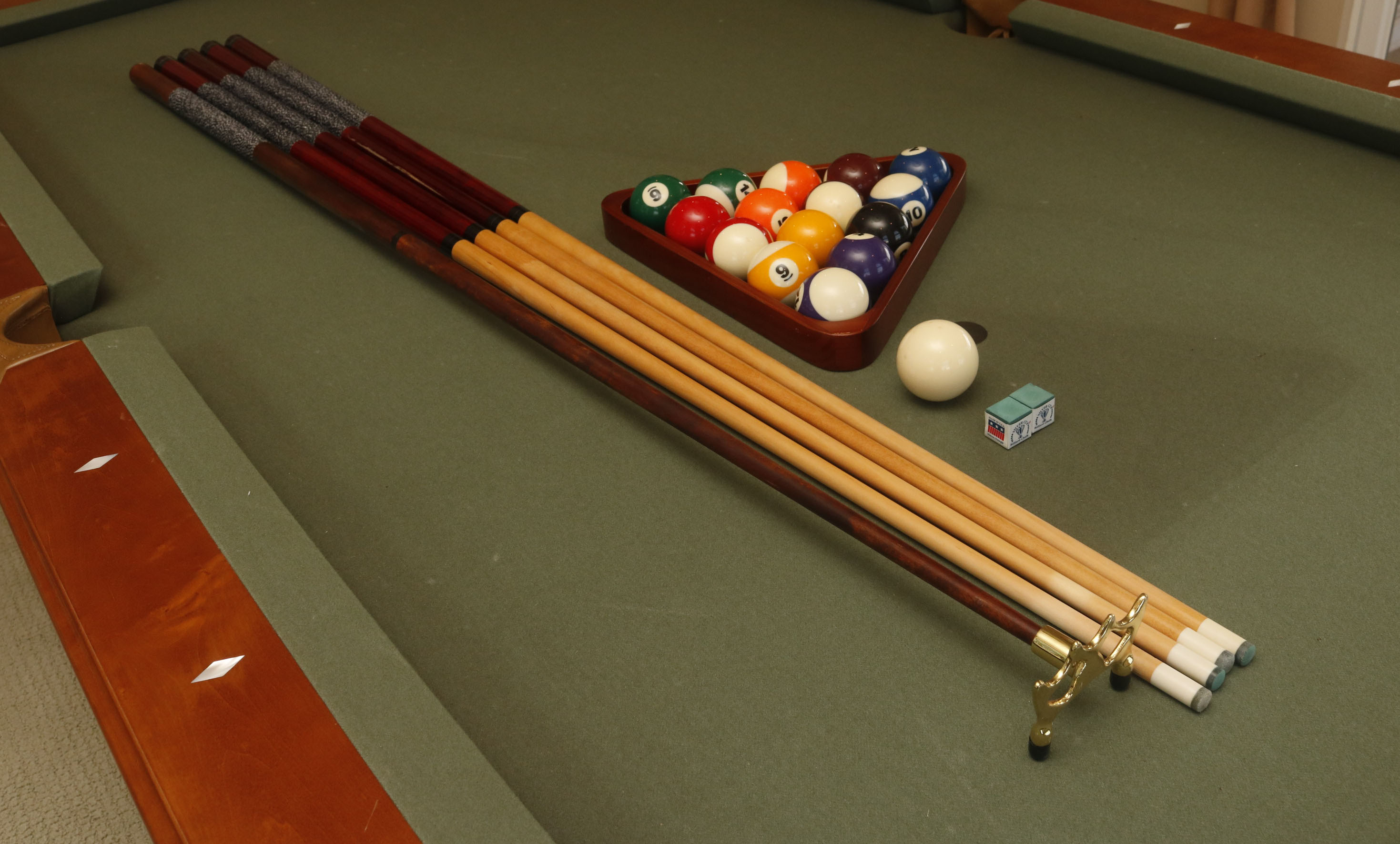 Craftmaster Pool Table with Accessories EBTH