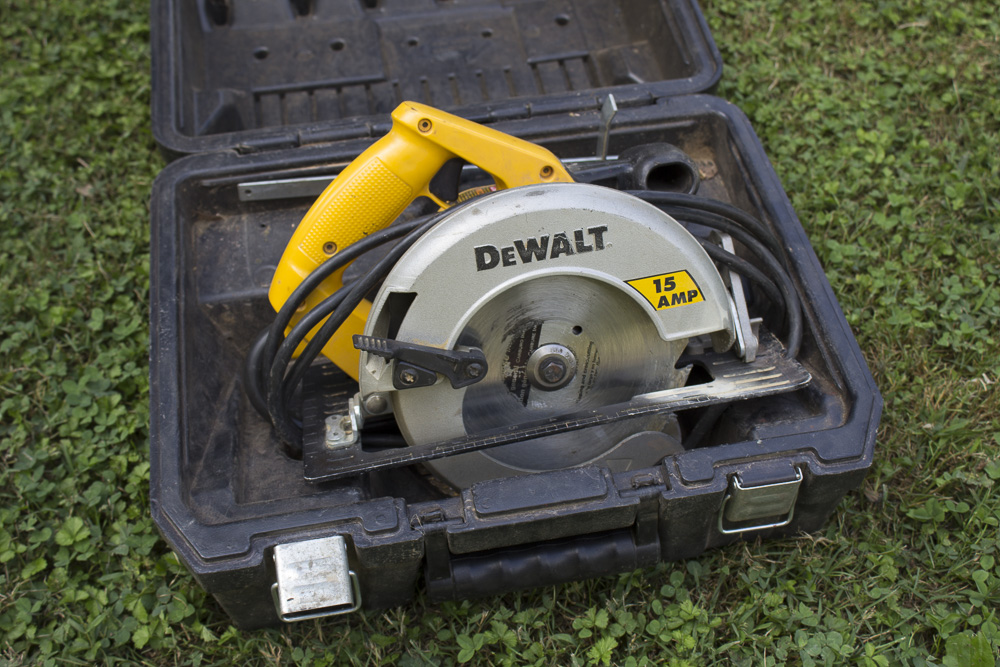 Dewalt DW359 Circular Saw in Case EBTH