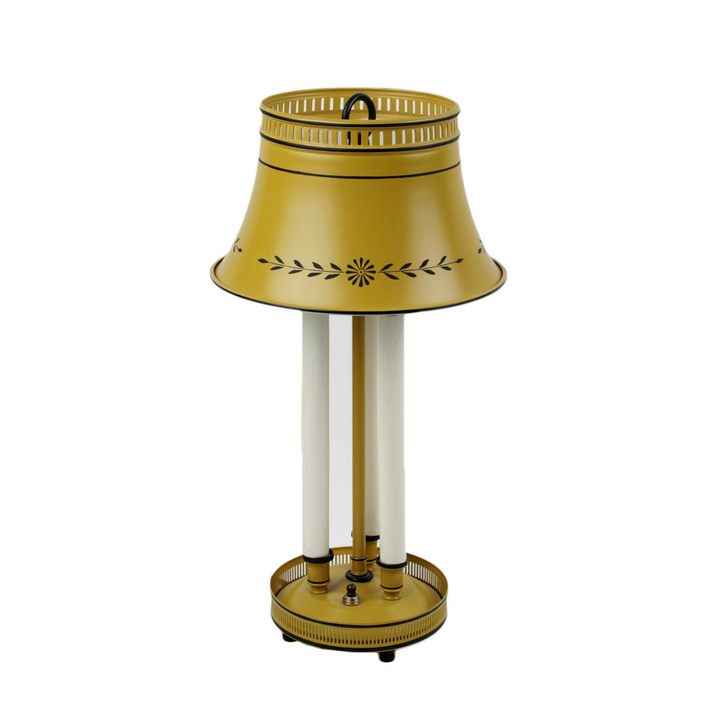 Small Table Lamp with Metal Shade : EBTH