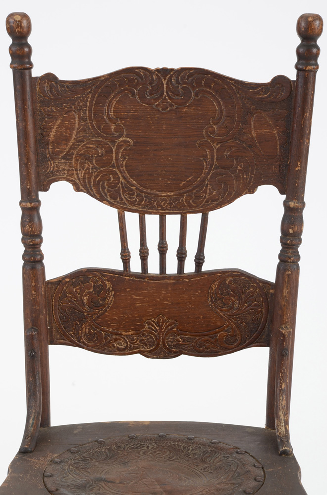 Antique Pressed Back Oak Chair EBTH