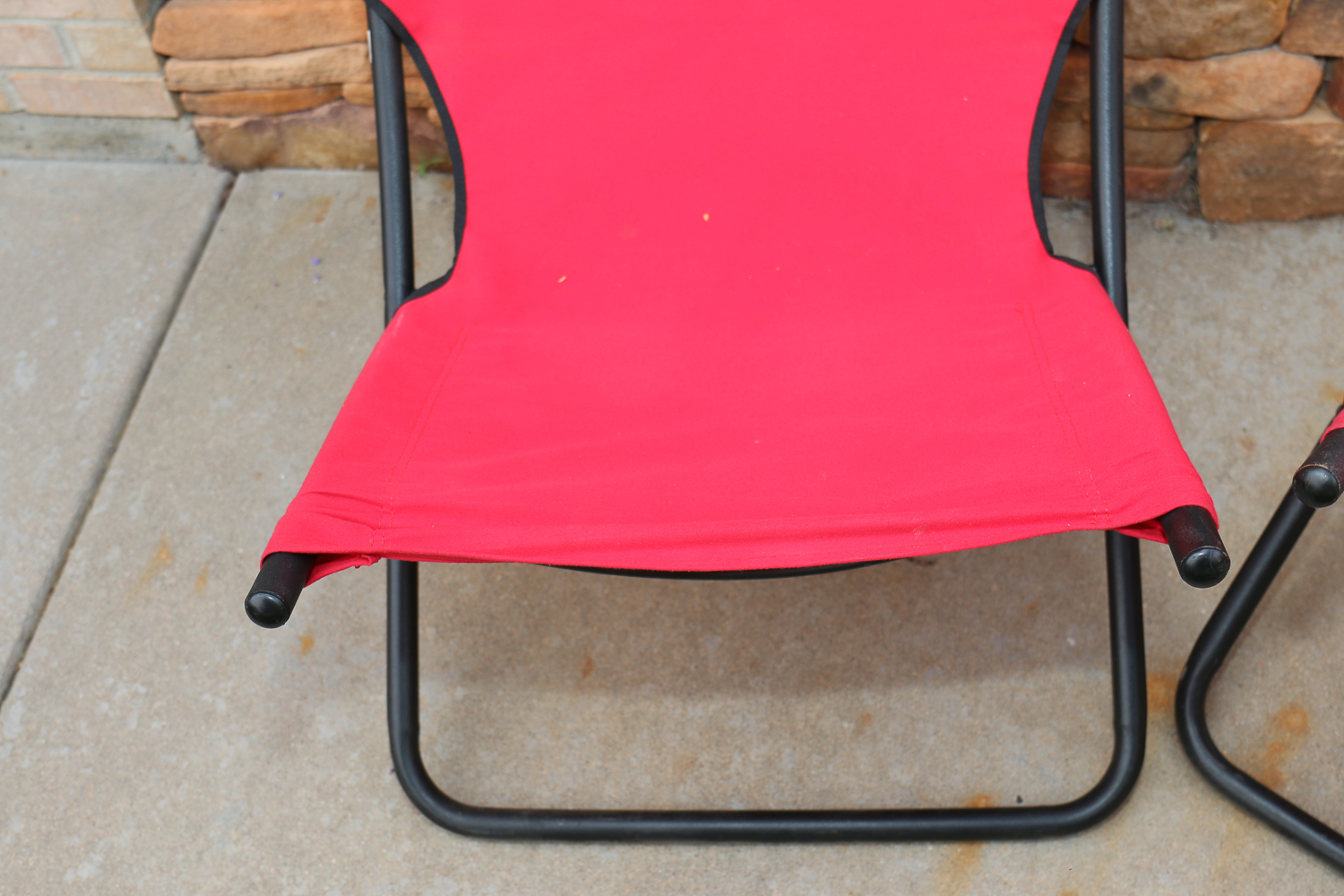 Pair of Red Folding Patio Chairs EBTH