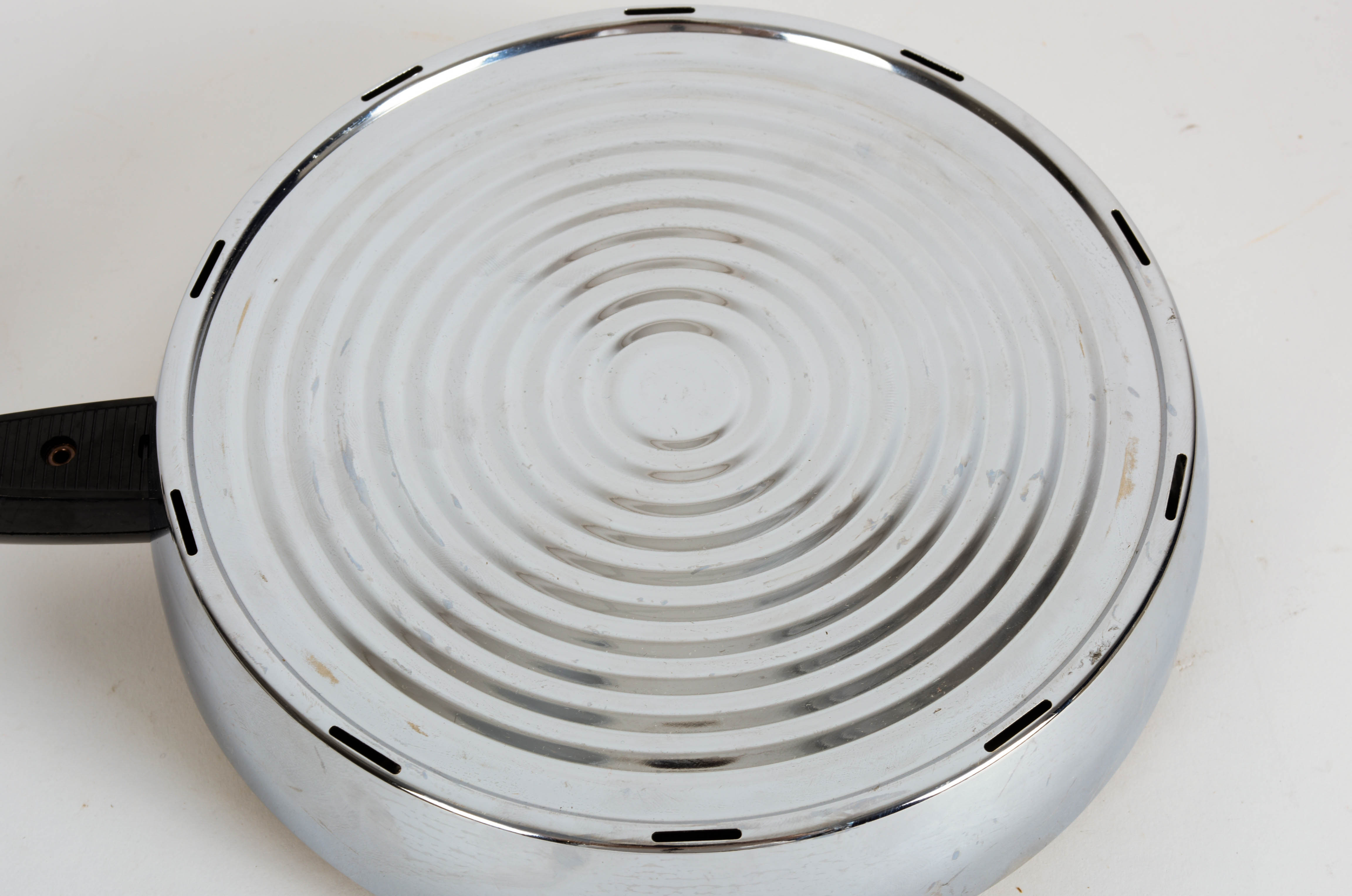 Vintage West Bend Electric Bean Pot EBTH