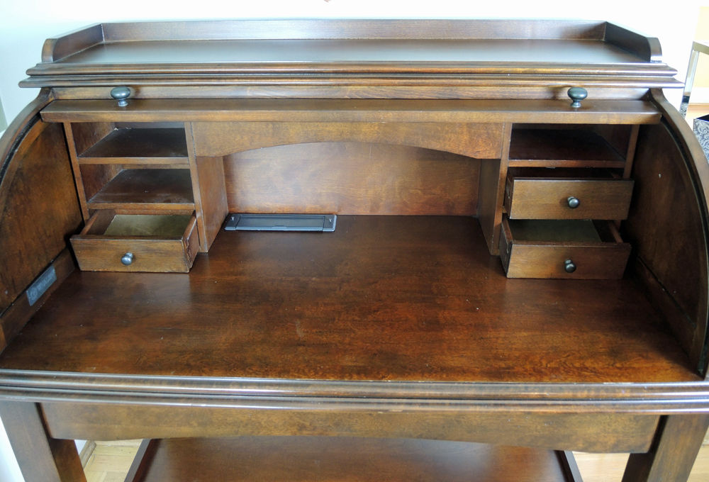 Whalen Modern Roll Top Desk EBTH