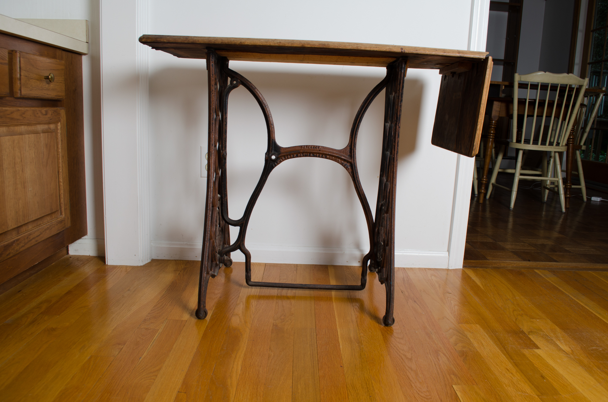 Antique Singer Sewing Machine Base EBTH