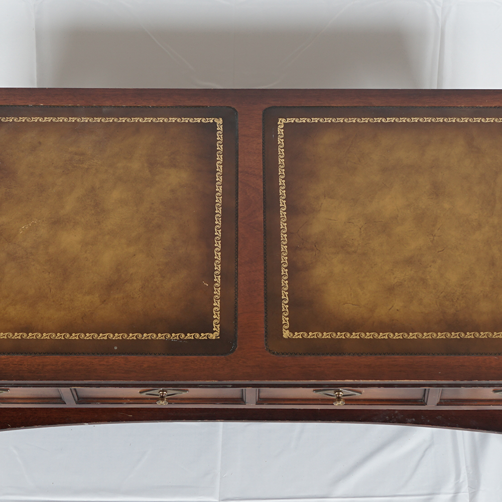 Federal Style Coffee Table with Leather Inlay EBTH