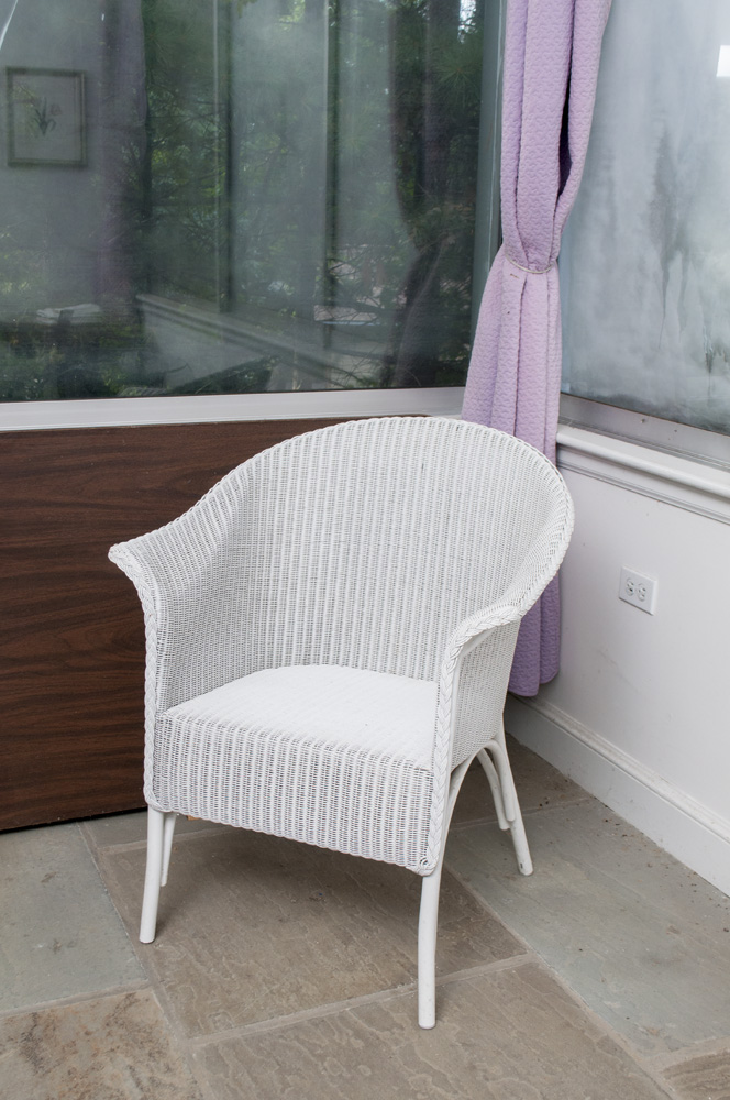 White Wicker Club Chair EBTH