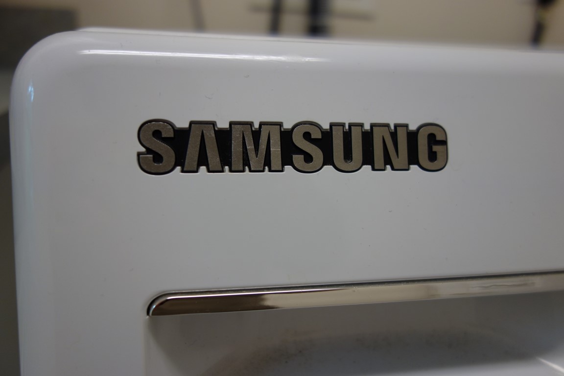 Samsung VRT Steam Washer & Dryer Set EBTH