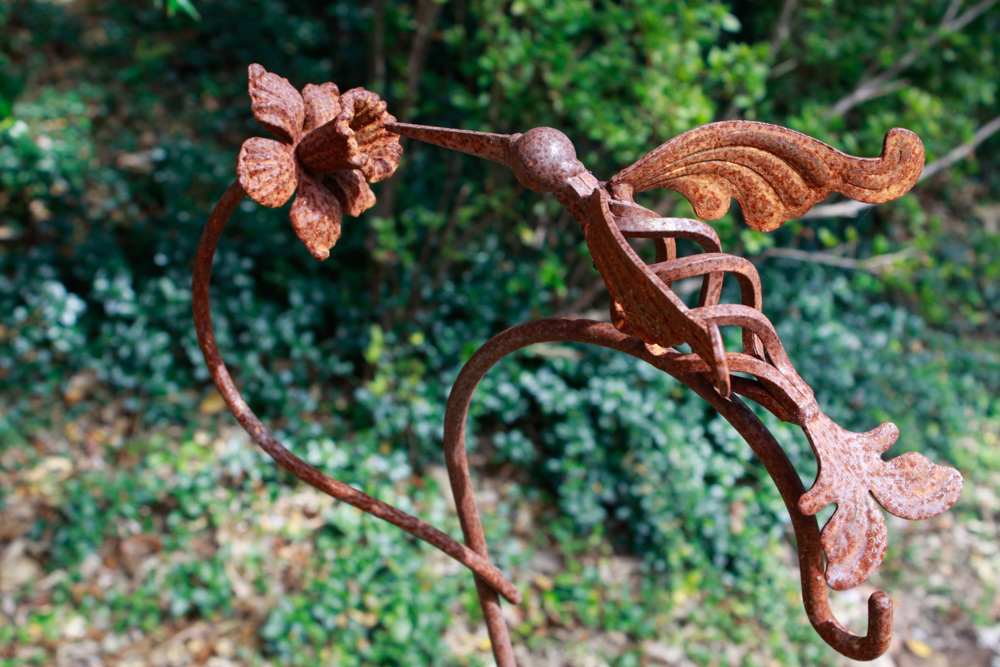 Pair of Ornate Hummingbird Shepherd Hooks EBTH