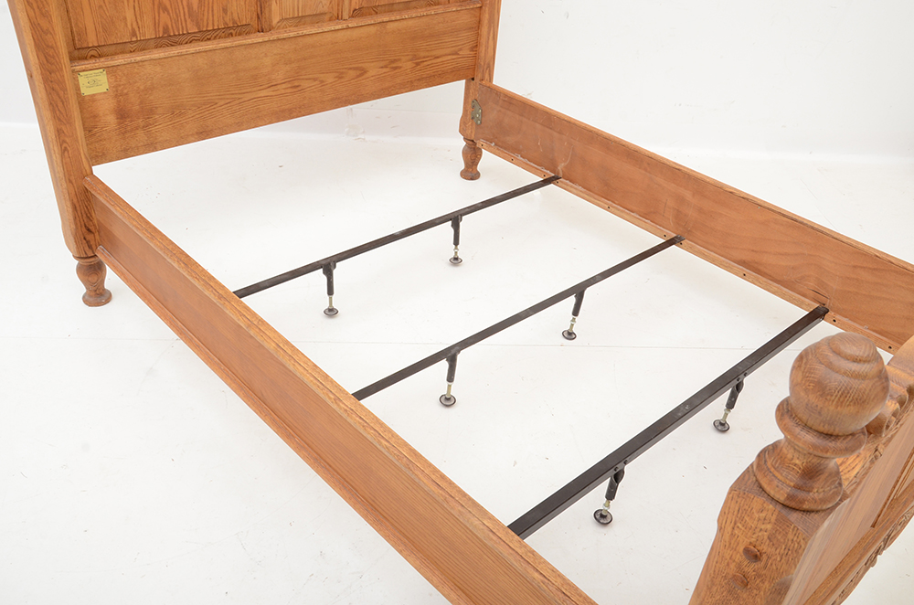 Oakwood Interiors Queen Size Carved Oak "Oakcrest" Panel Bed EBTH