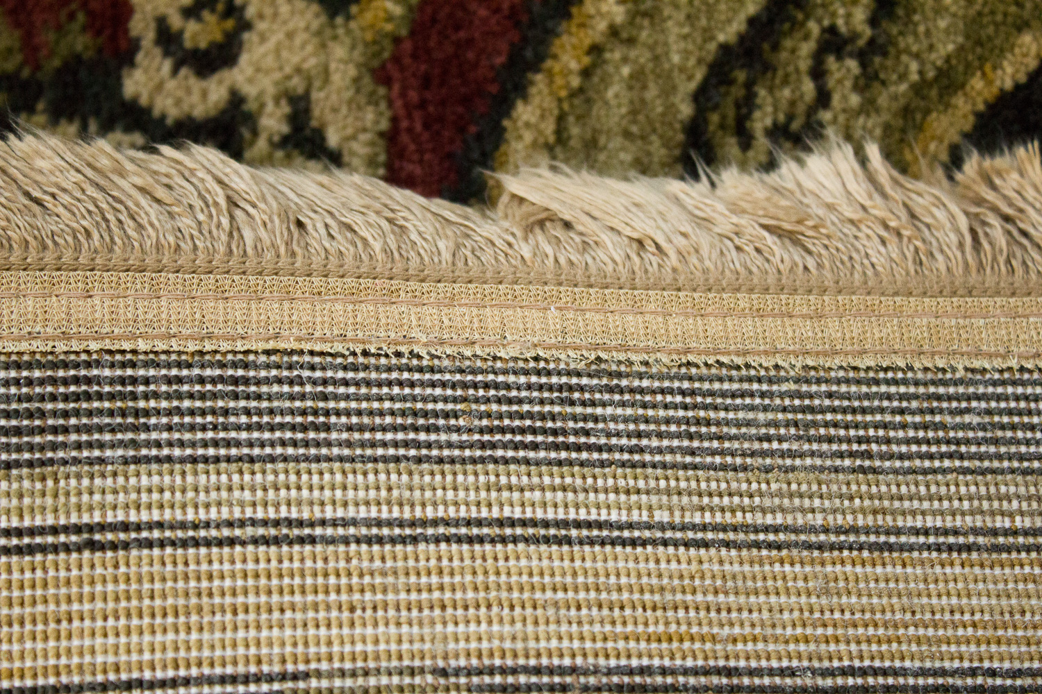 Shaw Living "Antiquities Collection" Machine Woven Area Rug EBTH