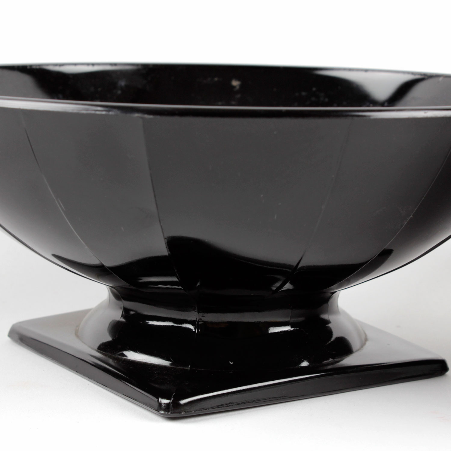 Collection of Vintage Black Glassware EBTH