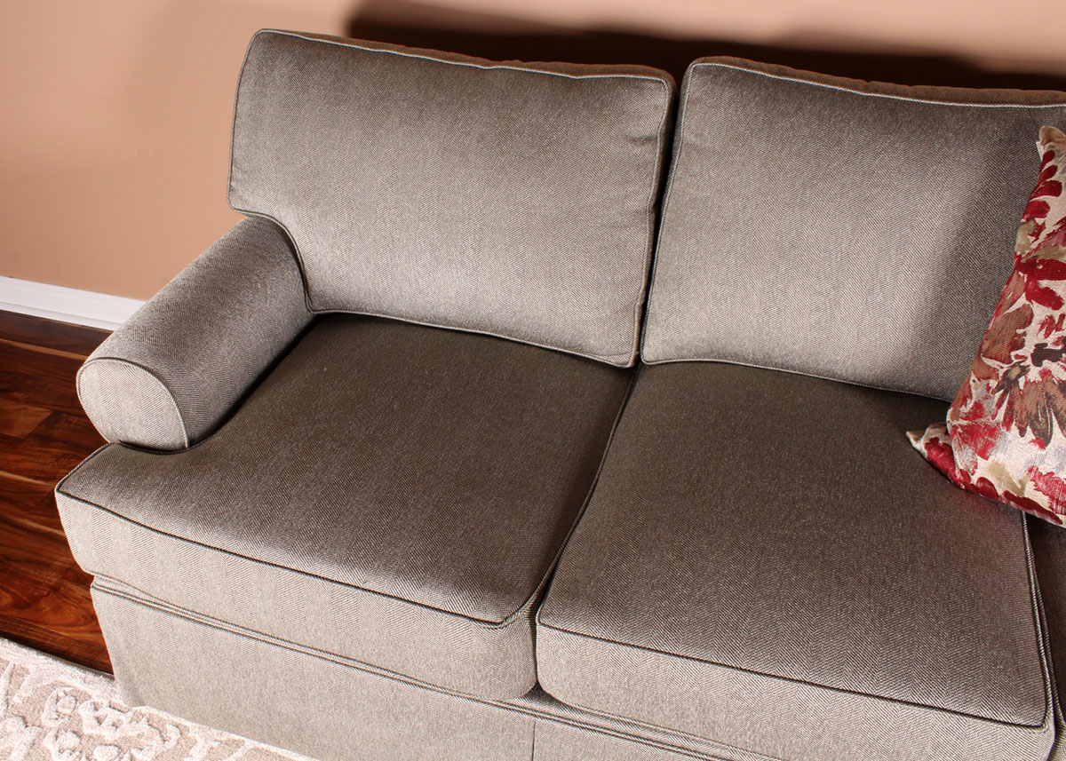 Havertys "Erin" Sofa EBTH