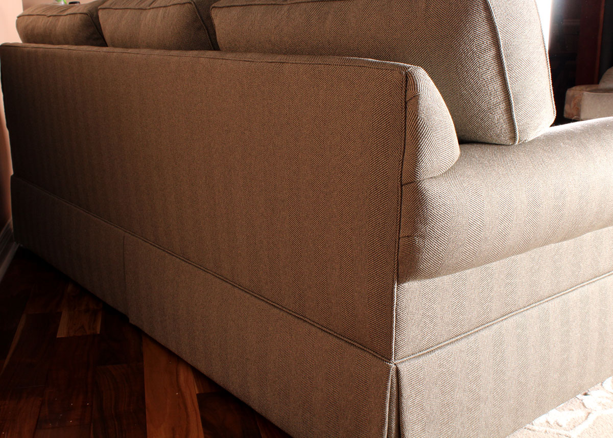 Havertys "Erin" Sofa EBTH