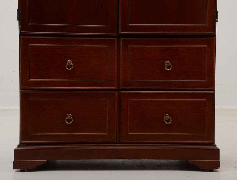 Bombay Company Media Armoire EBTH