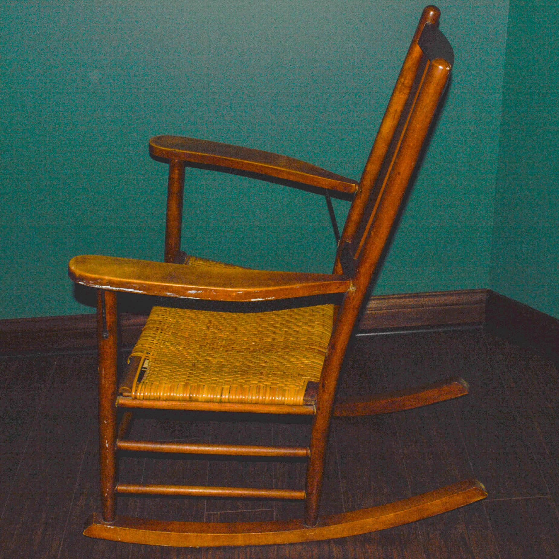 Antique Rocking Chair with Woven Seat EBTH