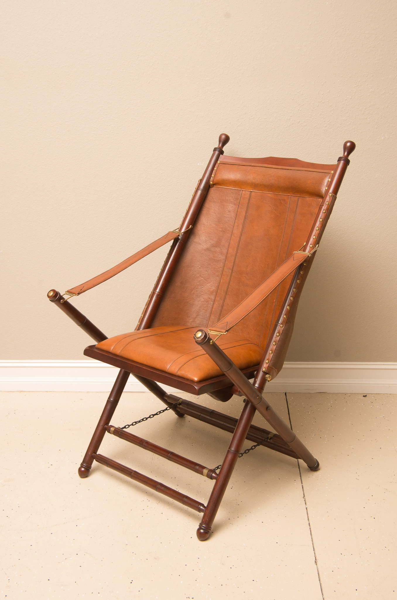 National Geographic Home Collection Folding Leather Chair EBTH