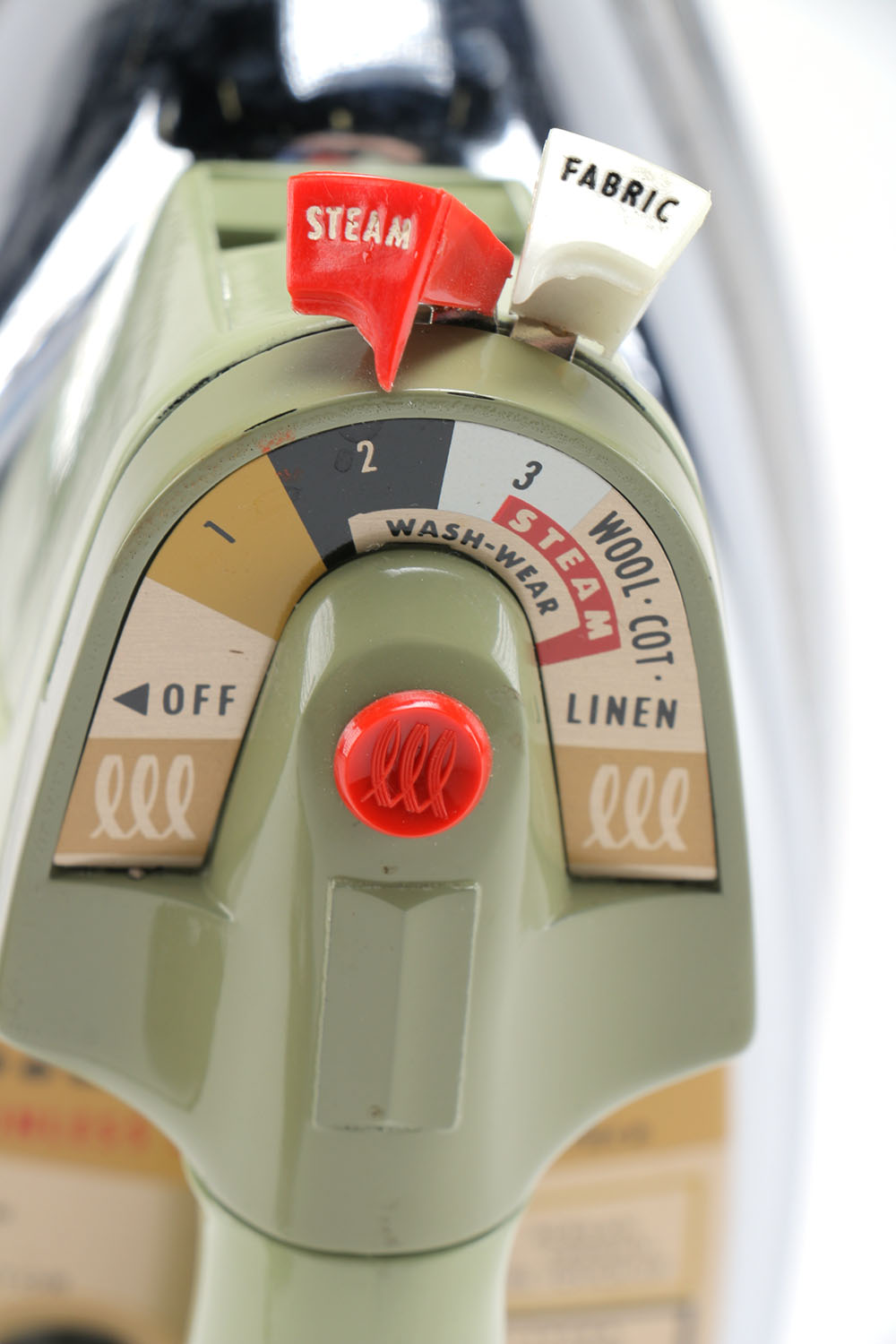 Vintage Toastmaster Steam and Dry Iron EBTH