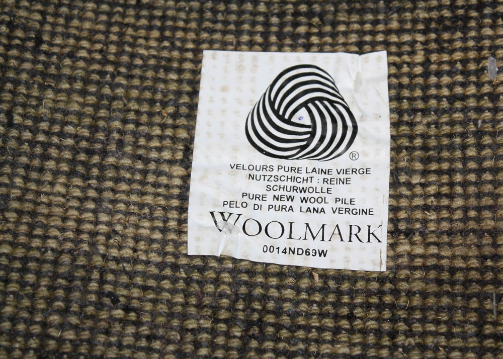 Woolmark 100 Pure Wool Pile Area Rug EBTH