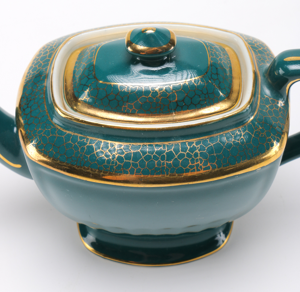 Hall China Hollywood Teapot EBTH