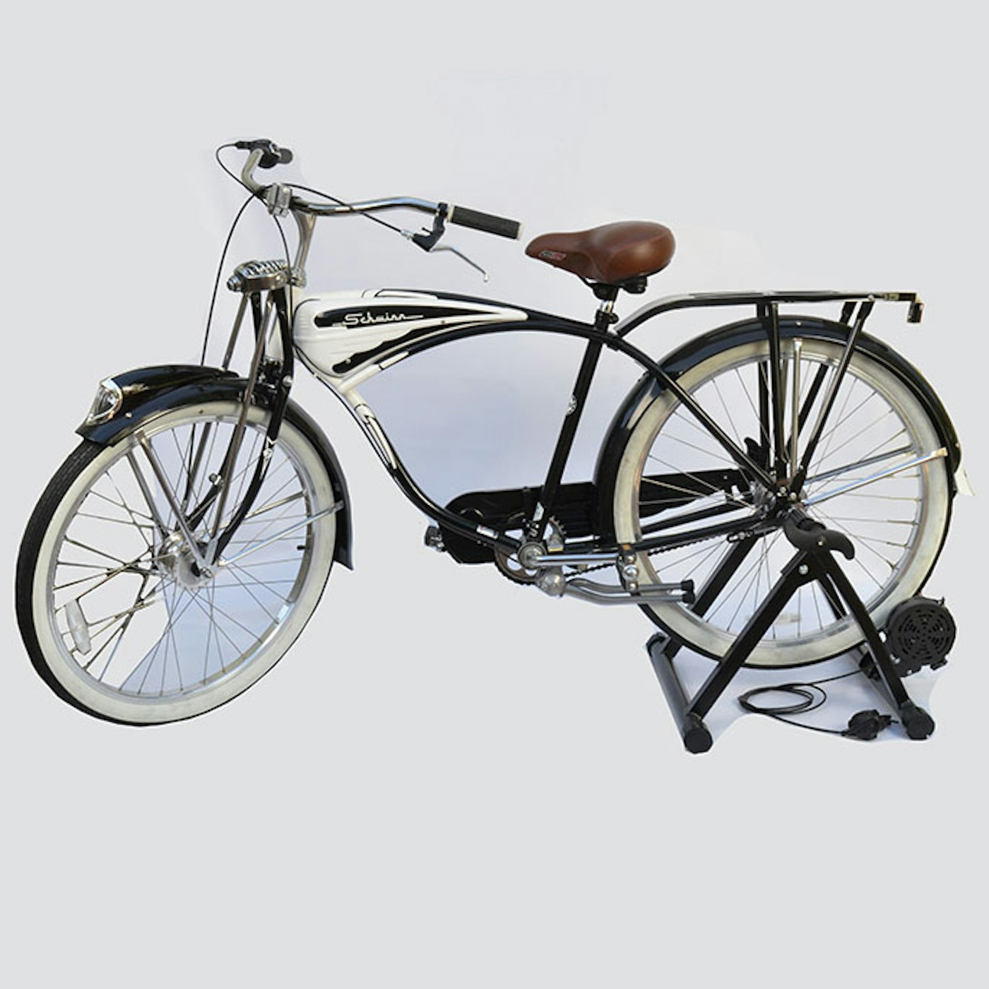 Schwinn Classic Deluxe 7 Cruiser Bicycle Ebth