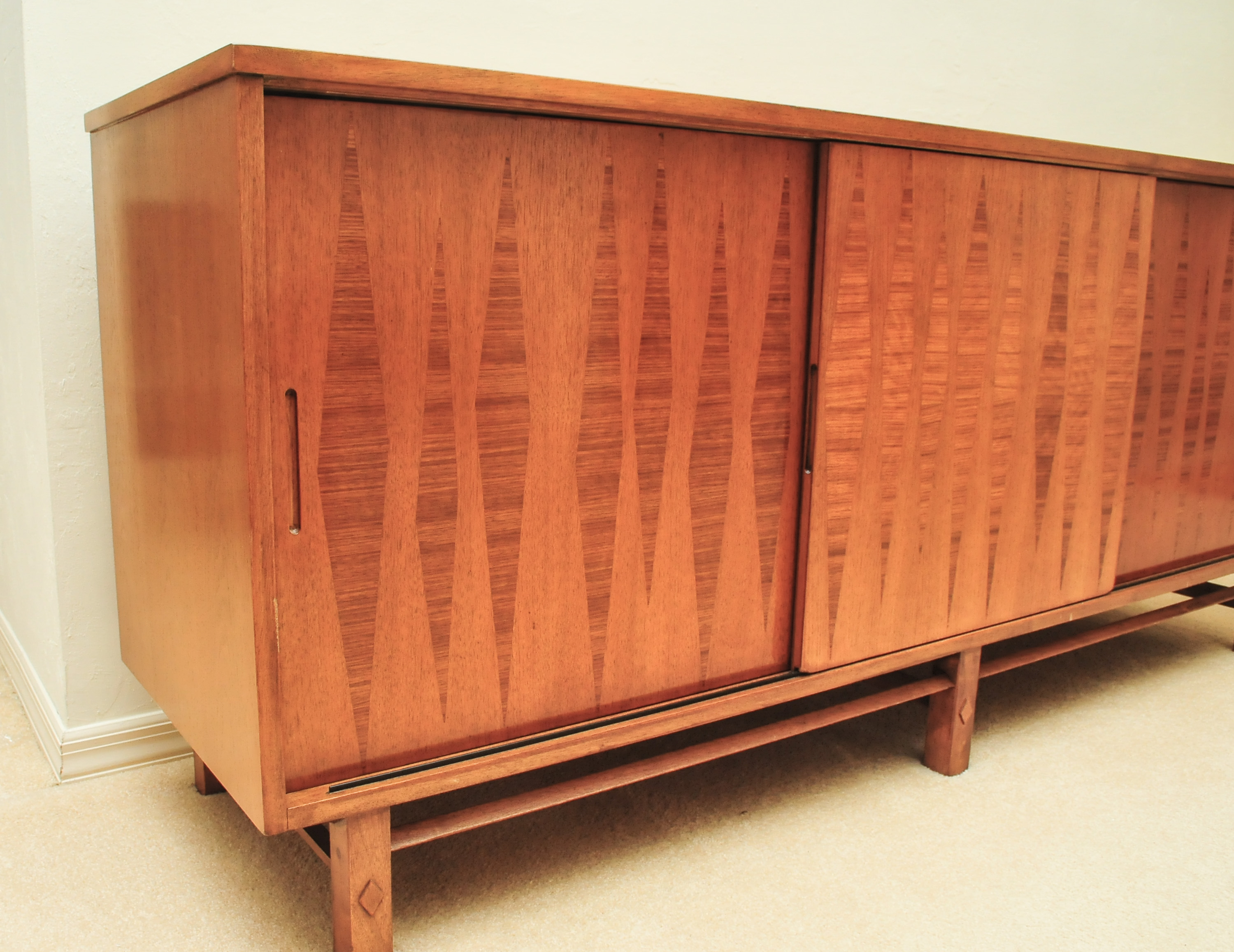 Heritage Furniture Mid Century Modern Sideboard EBTH