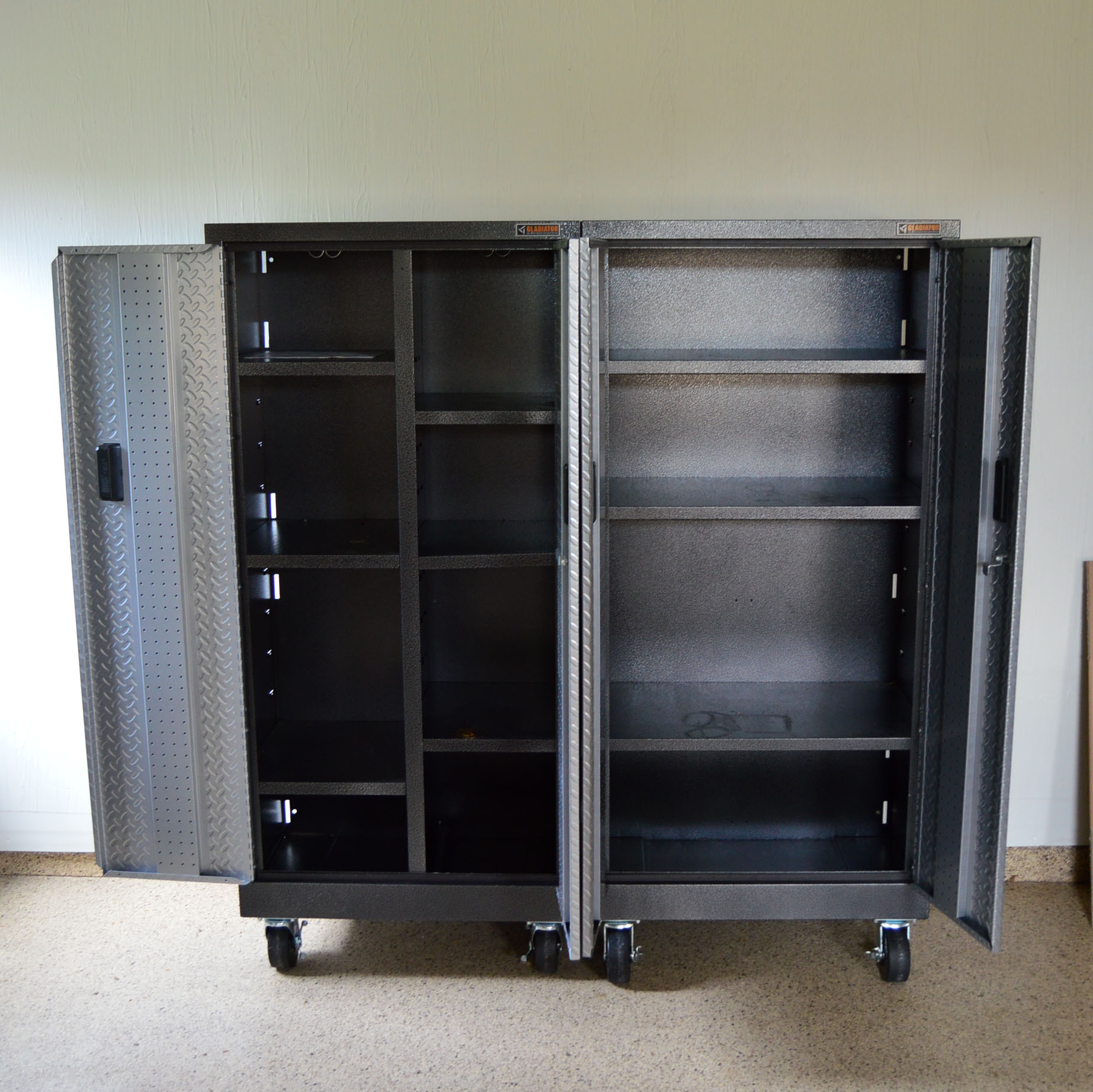 Pair of Gladiator EBTH