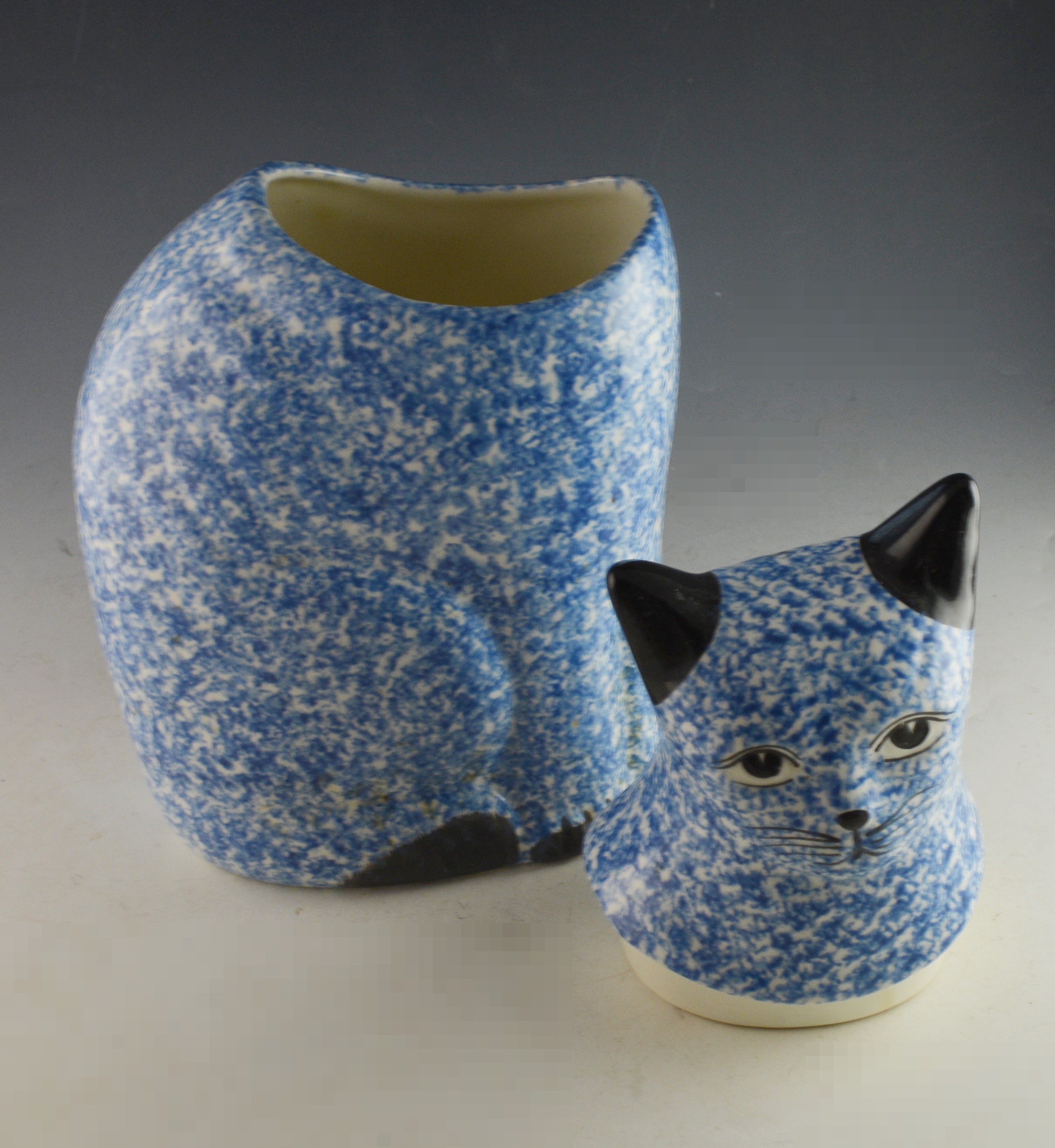 Blue Spongeware Painted Cat Cookie Jar EBTH
