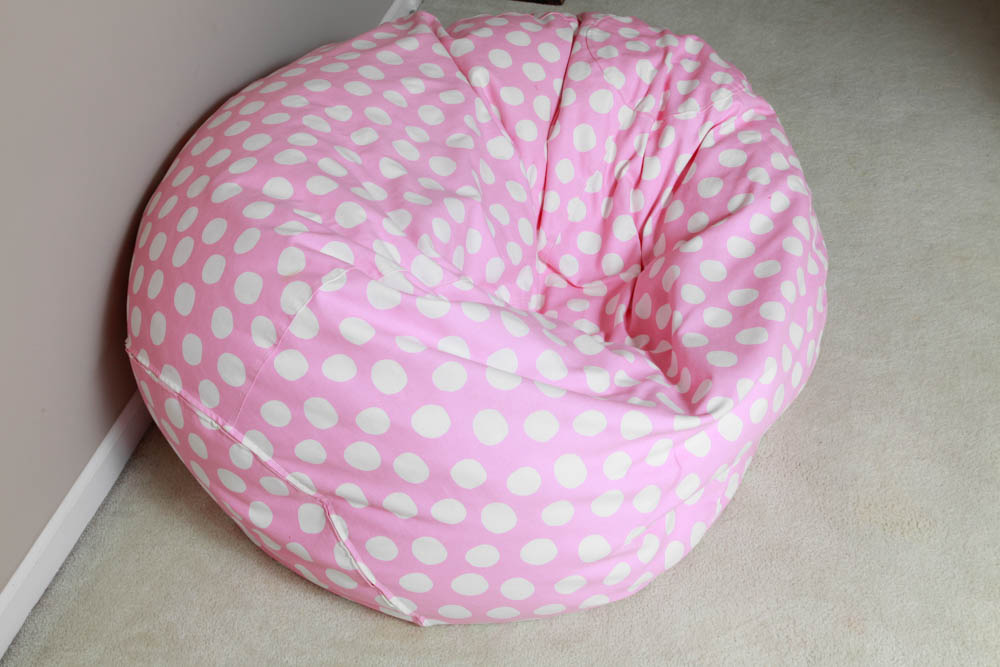 Large Pink and White Polka Dot Bean Bag Chair EBTH
