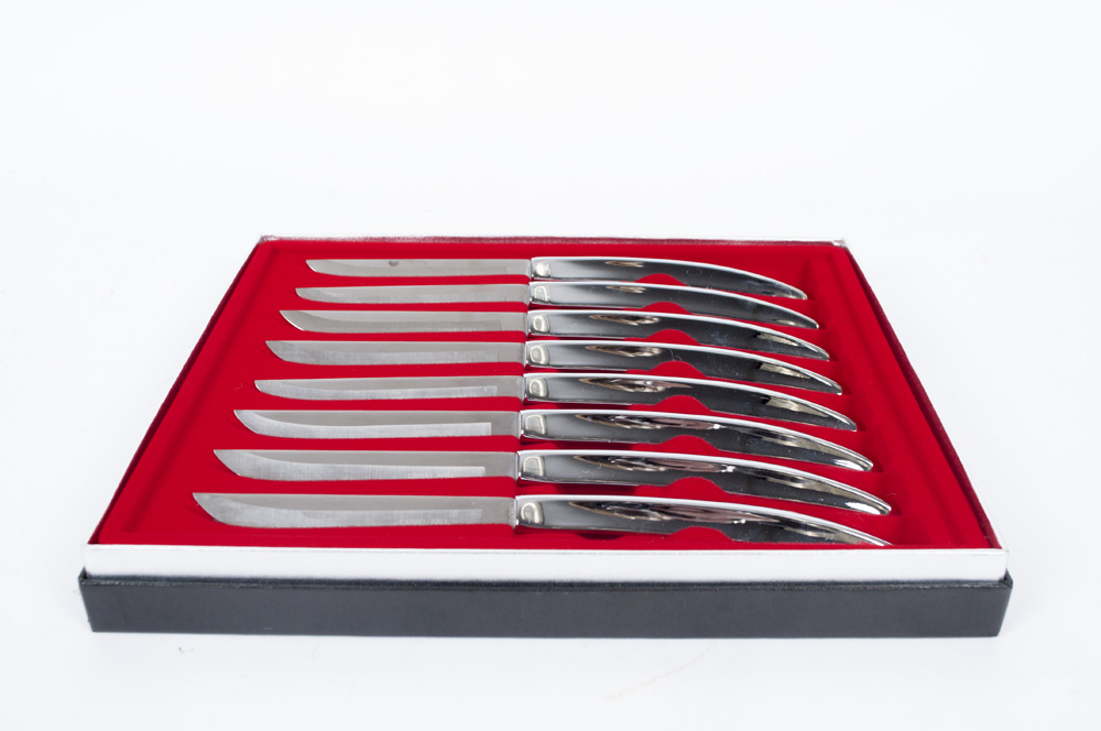 Carvel Hall Stainless Steak Knife Set EBTH