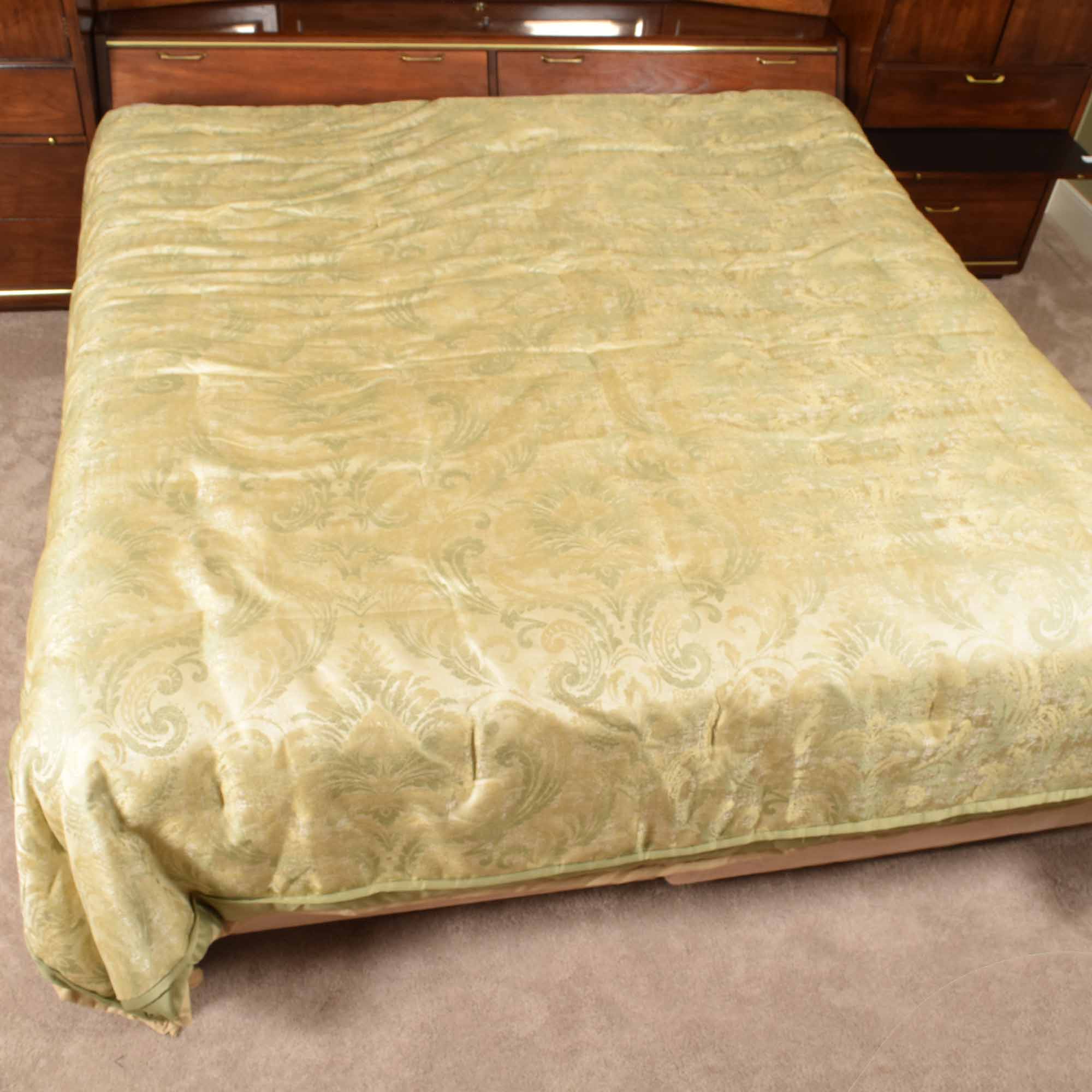 Reba McEntire King Comforter Set EBTH