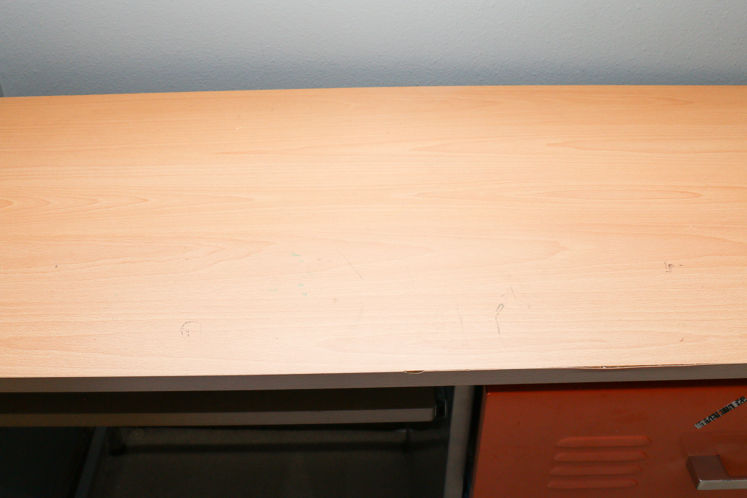 Metal LockerStyle Desk EBTH