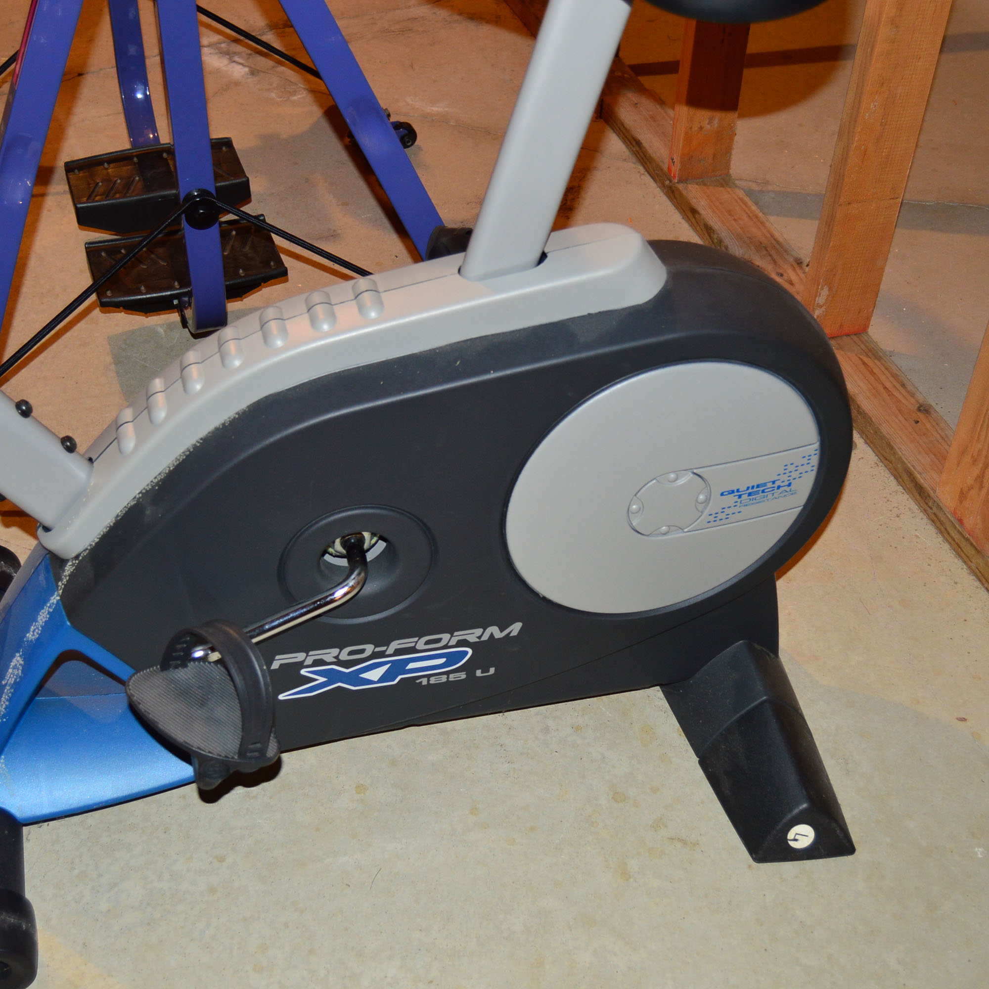 Pair of Aerobic Exercise Machines EBTH