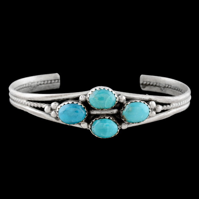 Native American Navajo Sterling Silver And Turquoise Cuff | EBTH