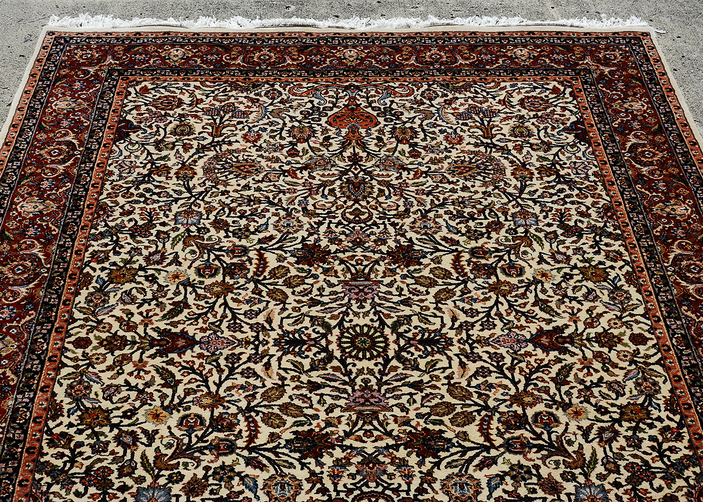 Obeetee Handtufted Area Rug EBTH