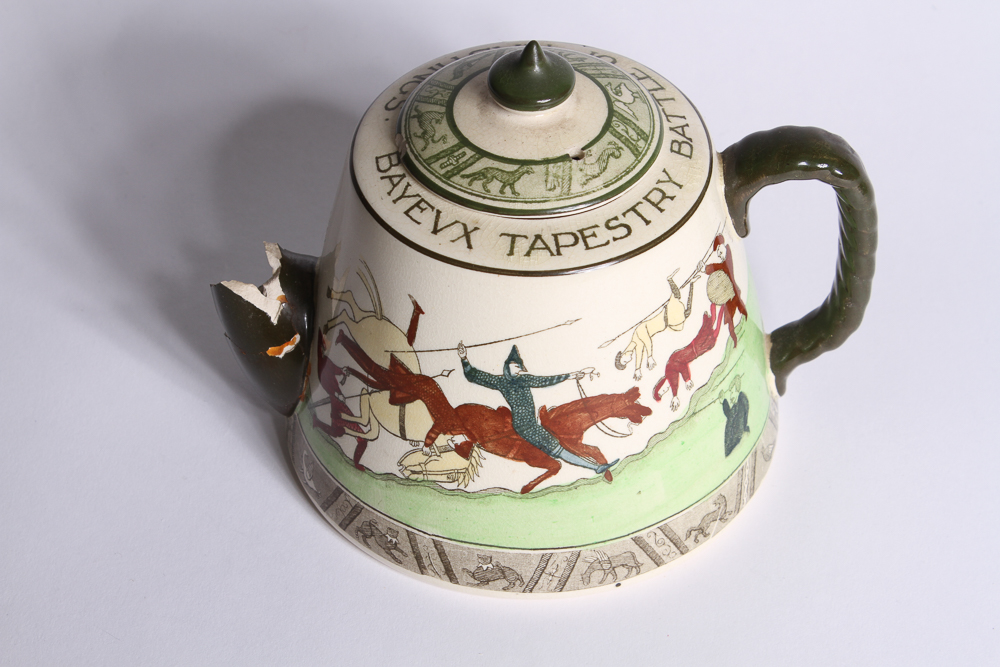 Royal Doulton Bayeux Tapestry Tea Set EBTH