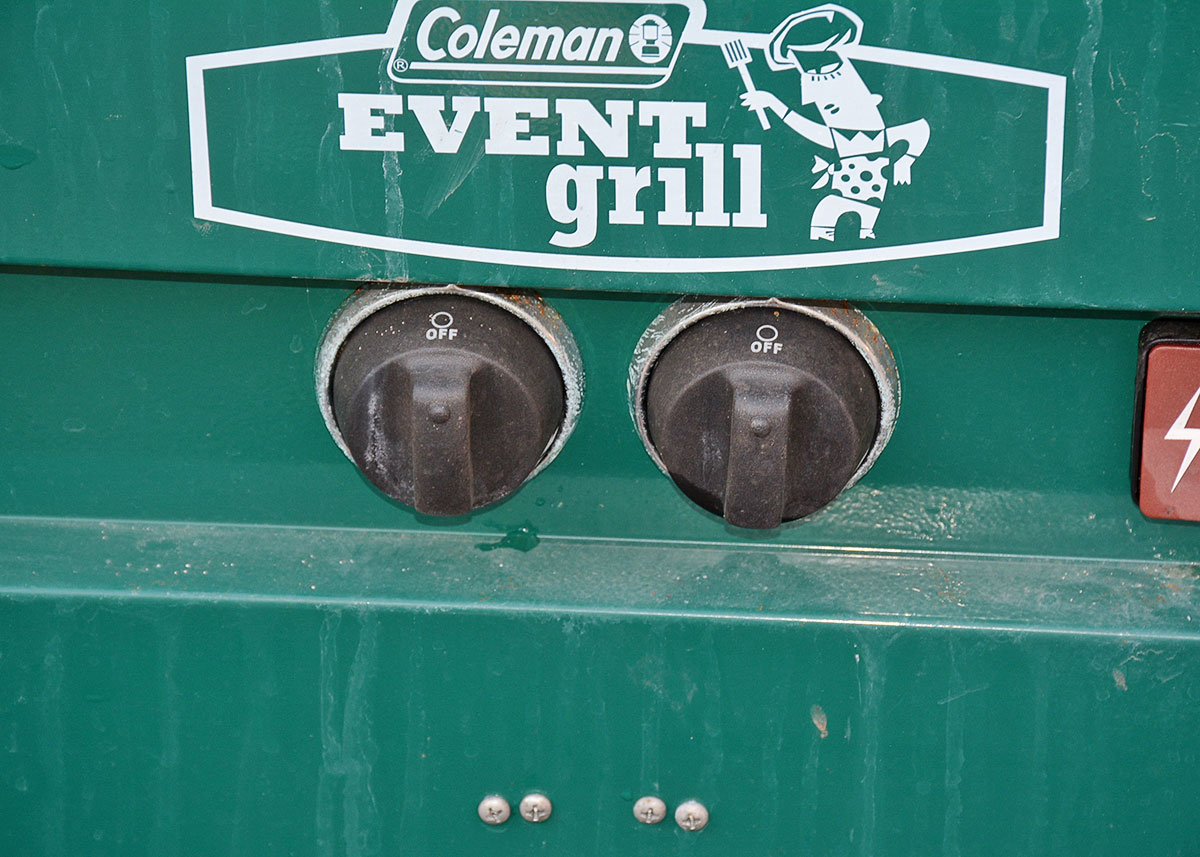 Coleman Event Gas Grill EBTH