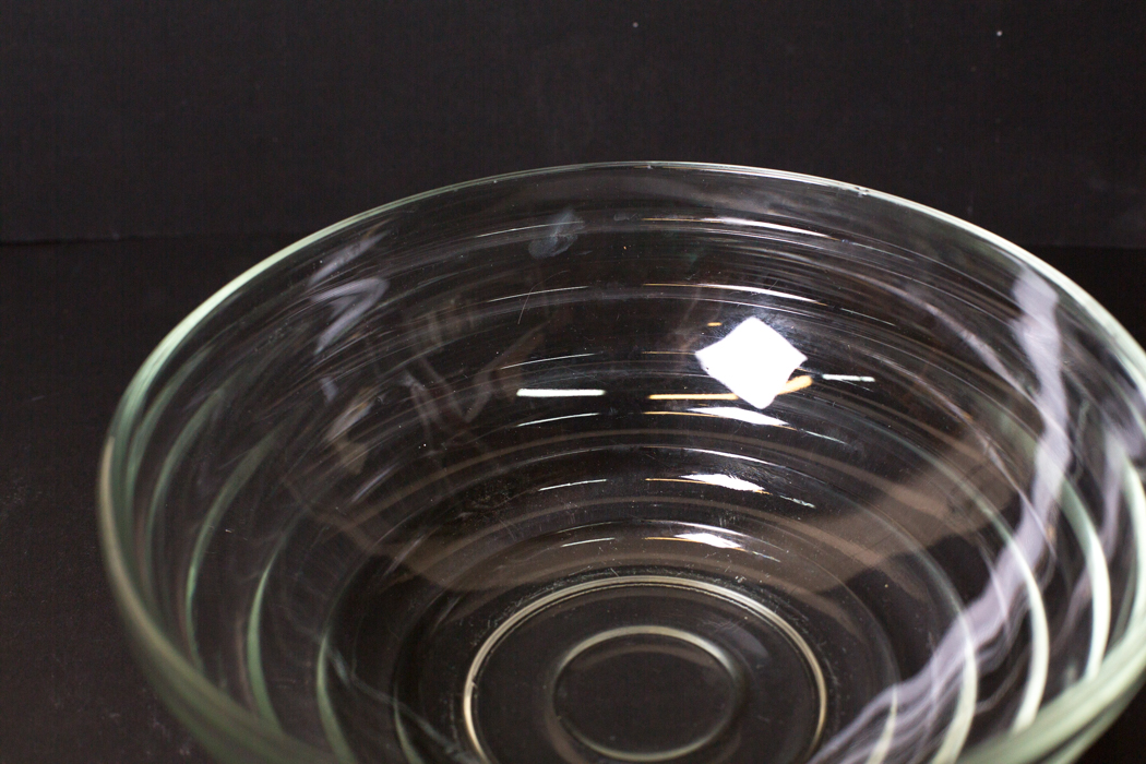 Tabletops Gallery Misto and Angel Pattern Plates EBTH