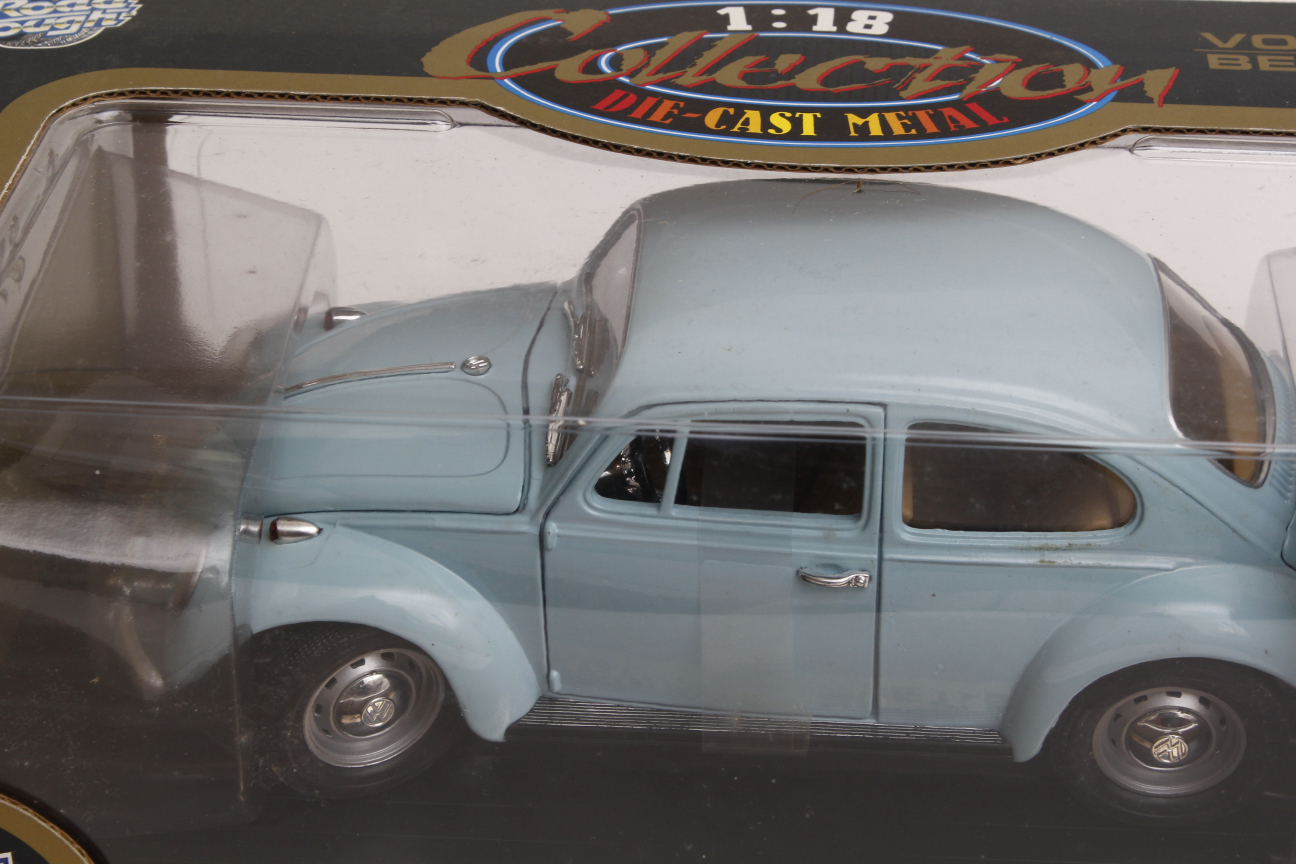 Pair of Die Cast metal Cars Maisto New Beetle and Anso Peerless EBTH