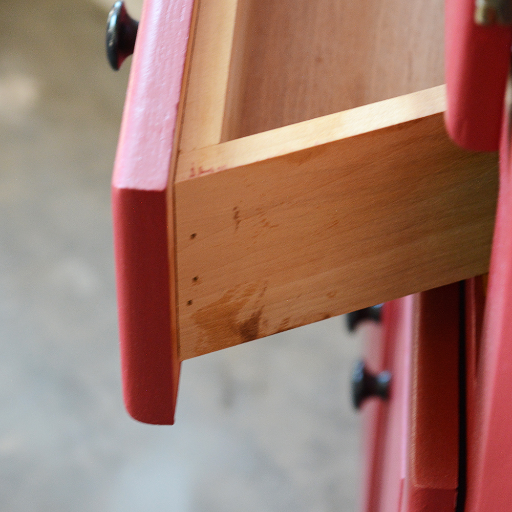 Red Wooden Corner EBTH