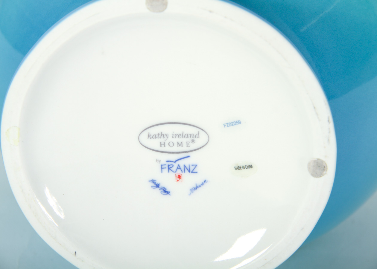 Franz Dolphin Vase EBTH