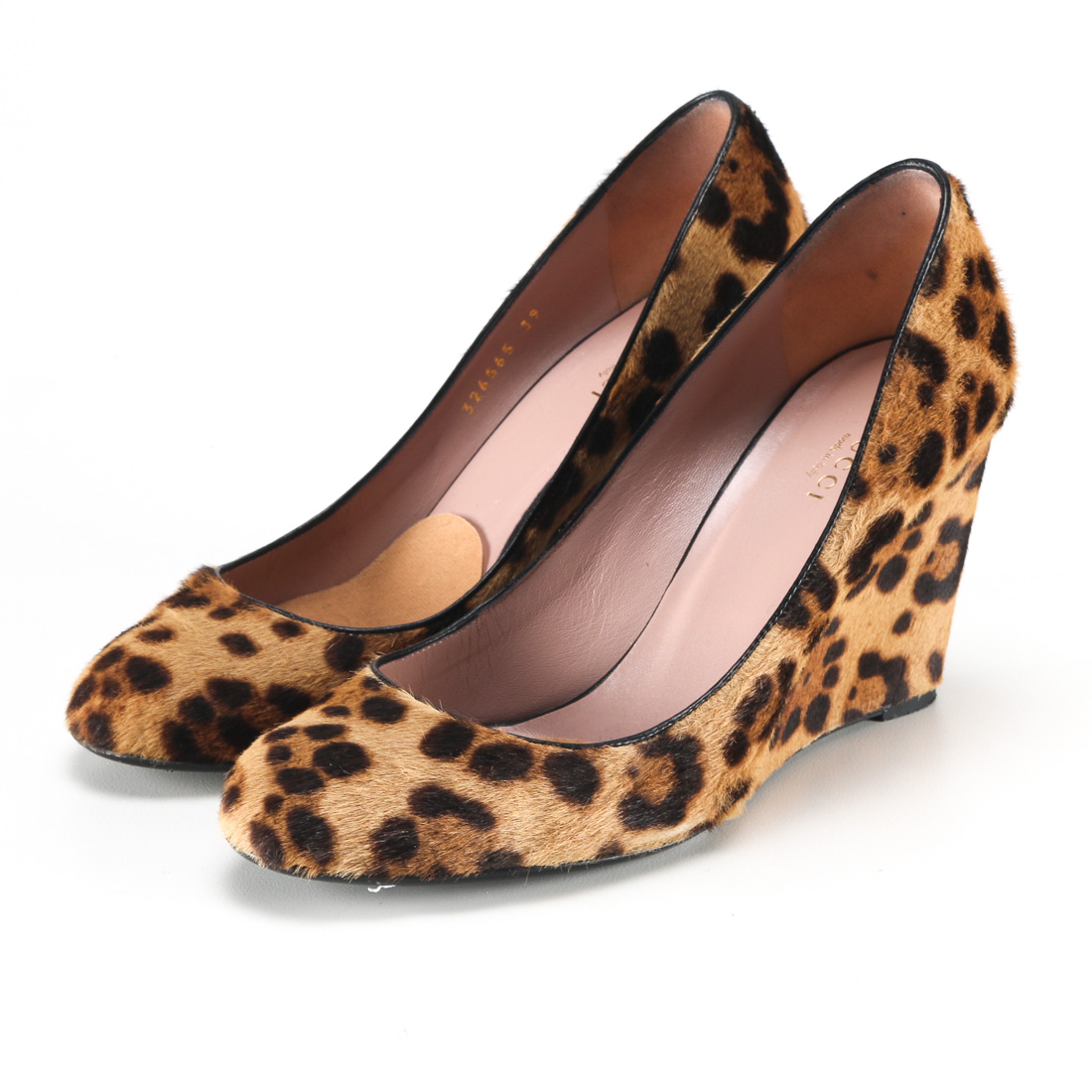 gucci leopard heels